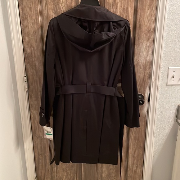 NWT Black London fog trench coat - Picture 2 of 6